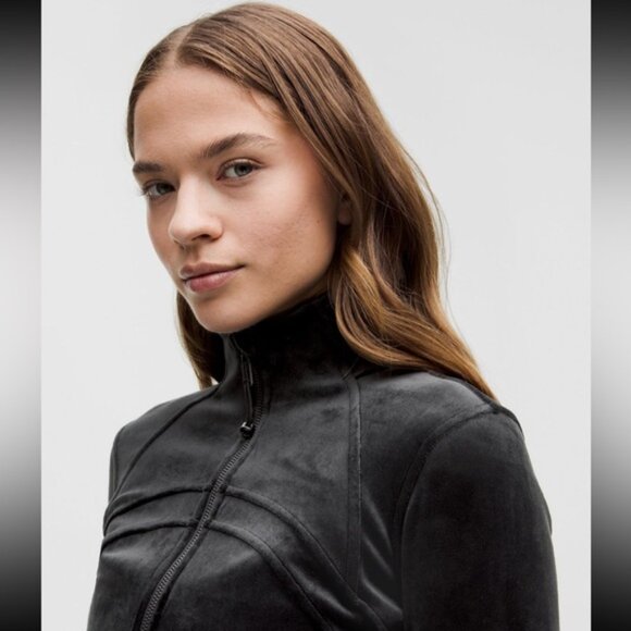 New with tags Lululemon Define Jacket Velvet. Black. Size 10. - Picture 8 of 16